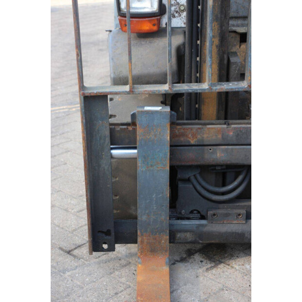 2010 ليندي H25D-01-49217676