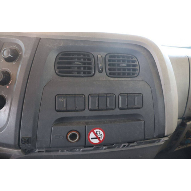 DAF LF-49217776