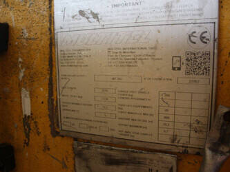 renault-maxity-120-dxi-1489320-49217957