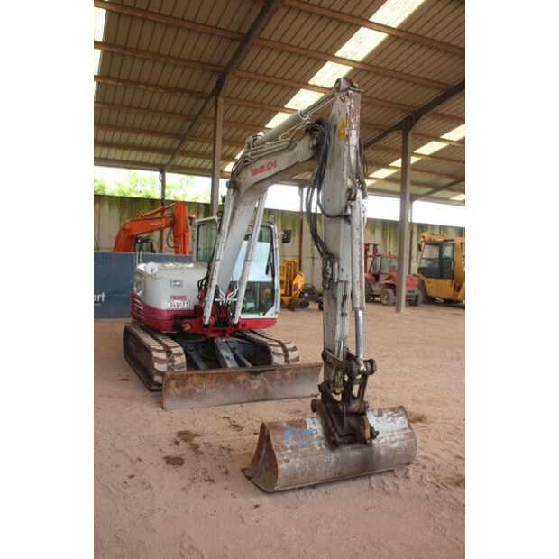 2013 تاكوتشي TB285-49218300