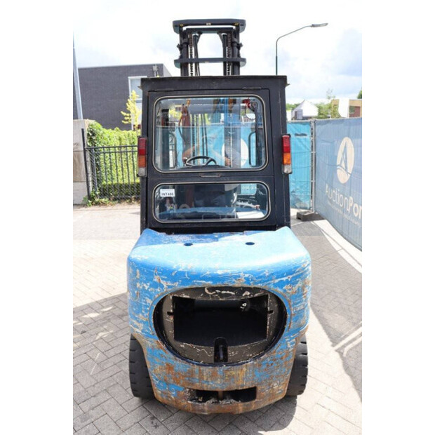 2001 Caterpillar DP35K-49218381