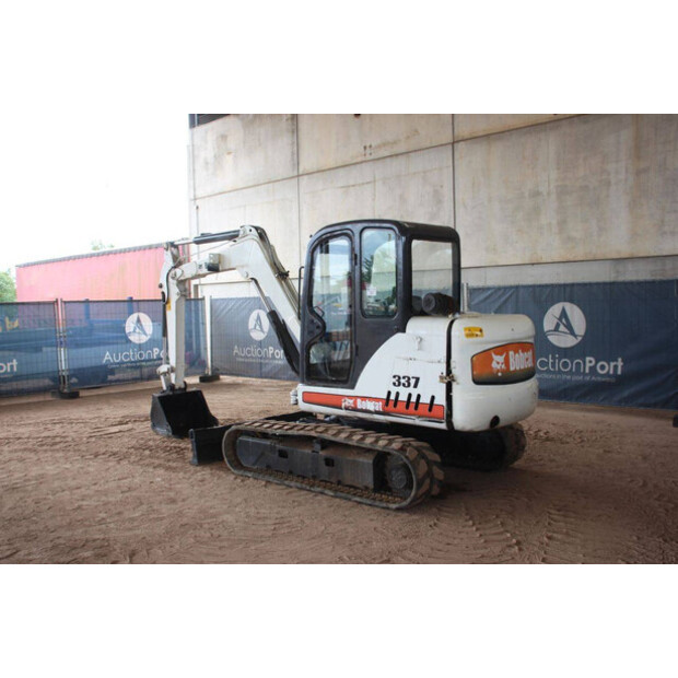 2005 بوبكات 337G-49218424