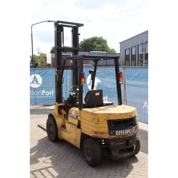 1997 كاتربيلر DP30-49218458