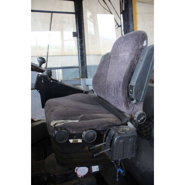 1999 DYNAPAC CC222C-49218516
