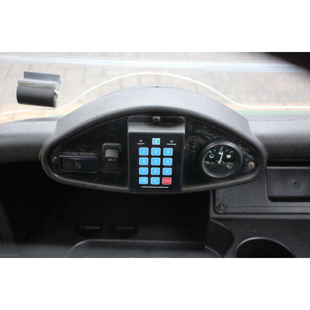 2019 EZ-GO RXV-49218704