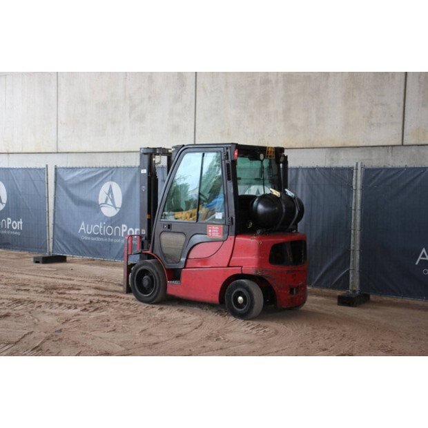 2017 Hyster H2.5FT-49218871