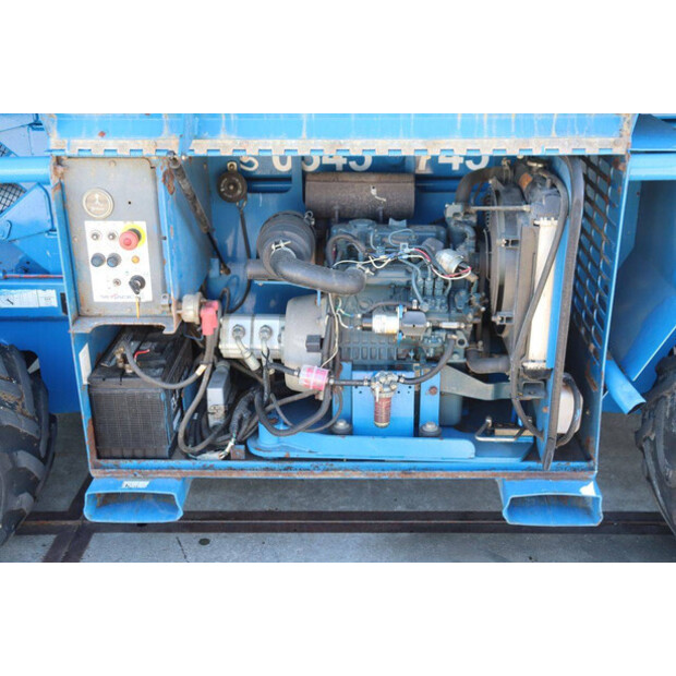 2012 SkyJack SJ6826RT-49219504