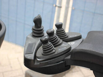 2012-fenwick-linde-h18t-01-1489341-49219864