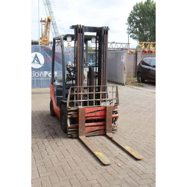 2013 تويوتا 02-8FDF18-49219953