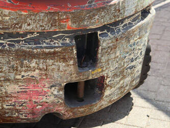 2011-toyota-42-7fgf25-1489345-49220083