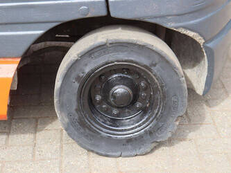 1996-toyota-02-6fdf-30-49220181