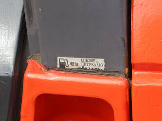 2000-toyota-62-7fdf30-1489352-49220984
