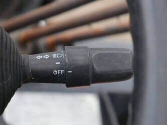 2002-toyota-02-7fdf30-1489356-49221282
