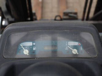2002-toyota-02-7fdf30-1489356-49221283