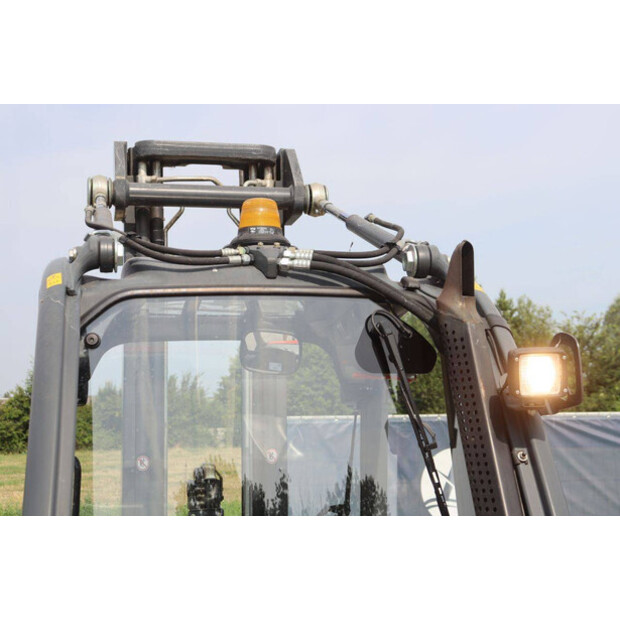 2013 Fenwick-Linde H30D-02-49223163