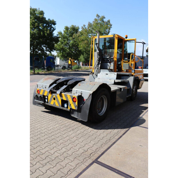 2018 Terberg YT222-49223347