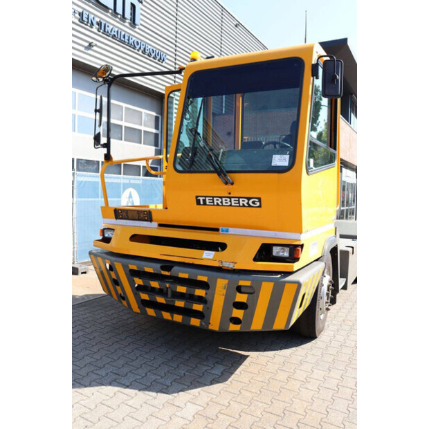 2018 Terberg YT222-49223351