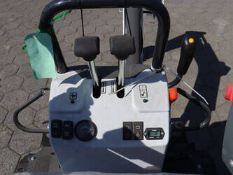 2026-bobcat-e10z-1489774-49224163