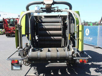 2011-claas-rollant-455-49224426