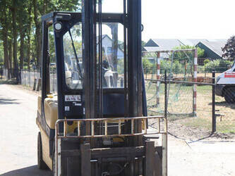 2012-yale-gdp35vx-1489383-49225033