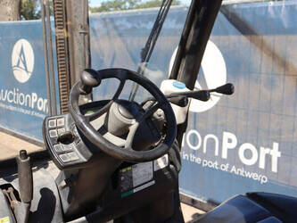 2012-yale-gdp35vx-1489383-49225047