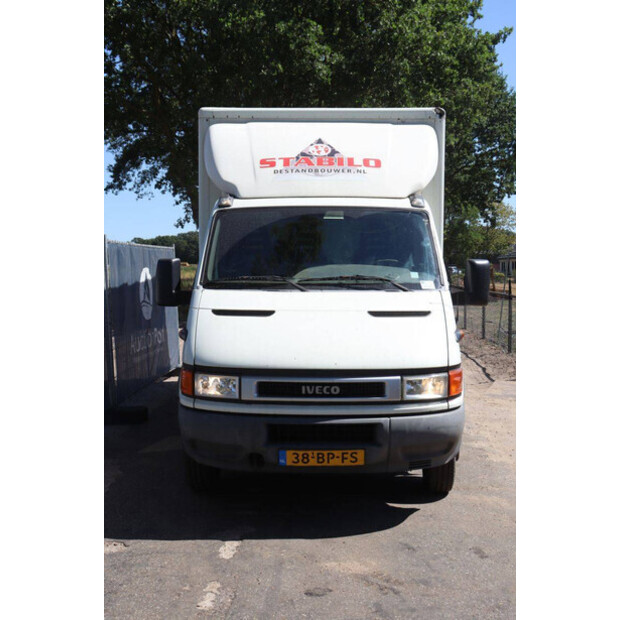 2004 Iveco 40C-49225204