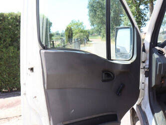 2004-iveco-40c-1489799-49225233