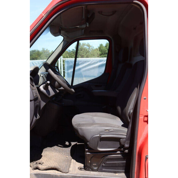 2011 Renault Master-49225324