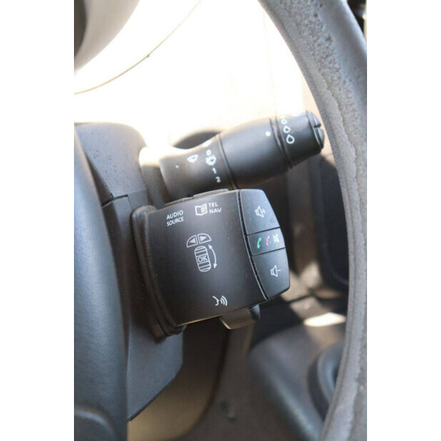 2011 Renault Master-49225334