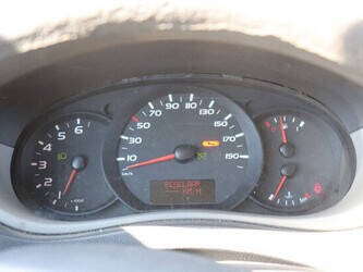 2011-renault-master-1489801-49225335
