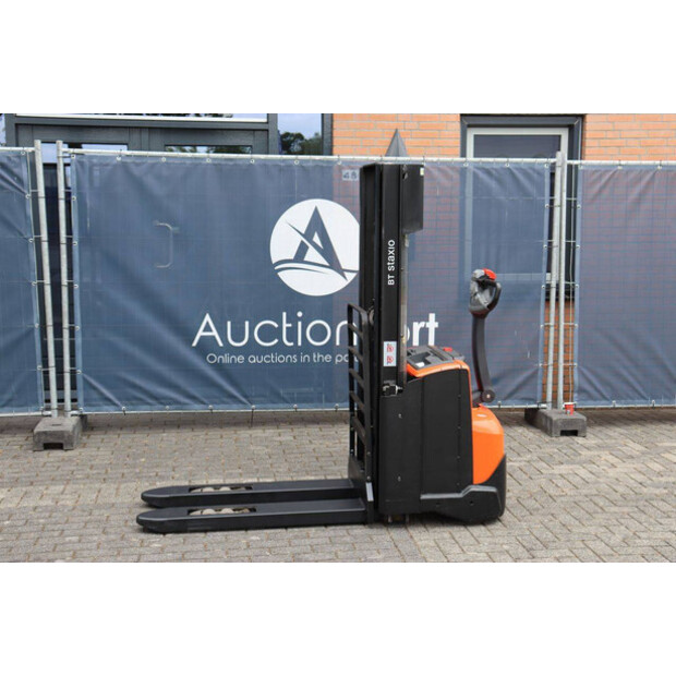 2015 BT SWE140L-49226336