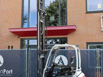 2011-still-rx20-16p-1489829-49226638