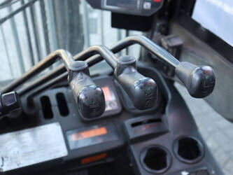 2020-toyota-02-8fdf30-1489842-49227132