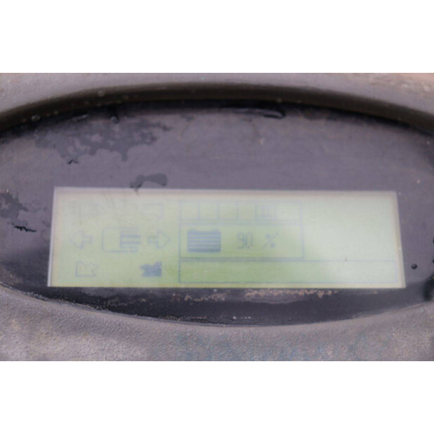 2004 MITSUBISHI RB16KN-49227666