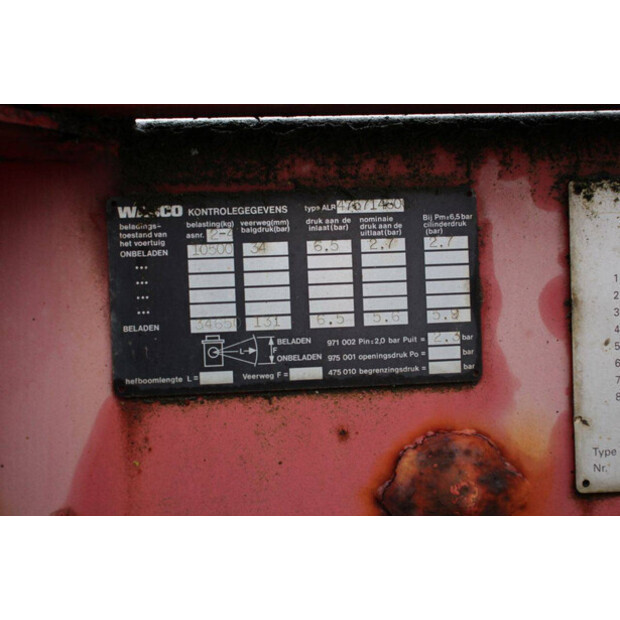 2001 Nooteboom EURO-48-03-49228202