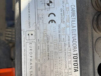 2004-toyota-7fdf18-49230458
