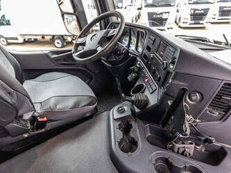 2017-mercedes-benz-arocs-2145-as-49230611