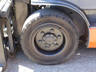 2007-toyota-02-8fgf30-1489428-49231399