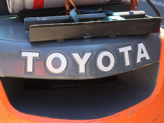 2007-toyota-02-8fgf30-1489428-49231404