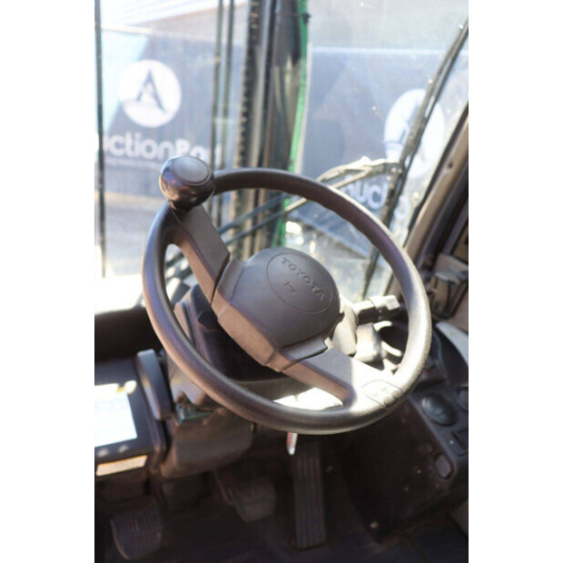 2007 Toyota 02-8FGF30-49231410