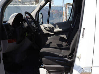 2018-mercedes-benz-sprinter-1489431-49231551