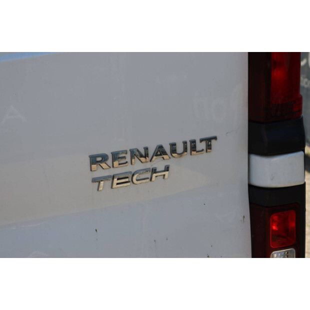 2019 Renault Trafic-49232008