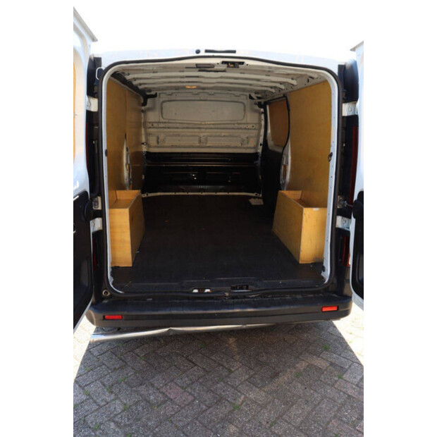 2019 Renault Trafic-49232010