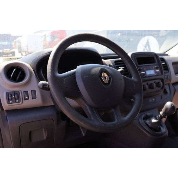 2019 Renault Trafic-49232028