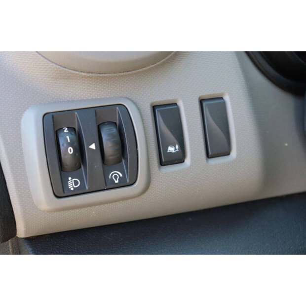 2019 Renault Trafic-49232031