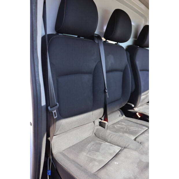 2019 Renault Trafic-49232045