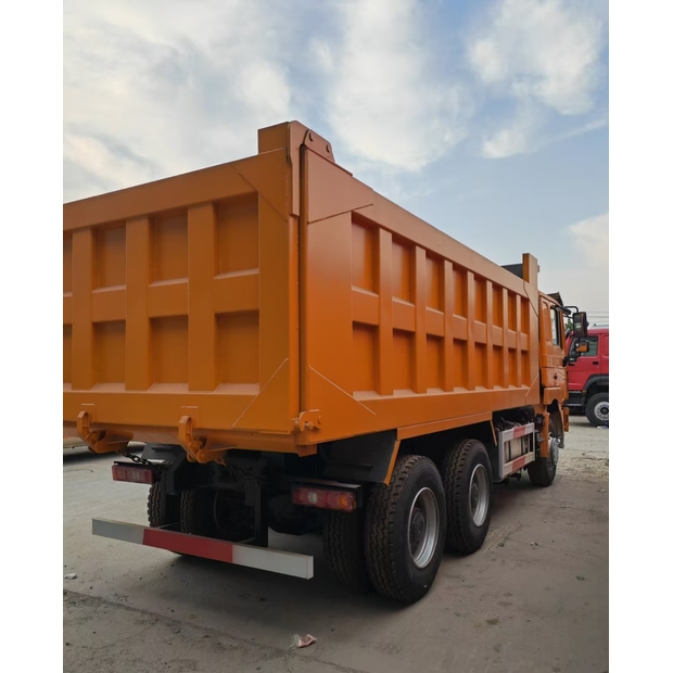 2025 شاكمان F3000-49233294