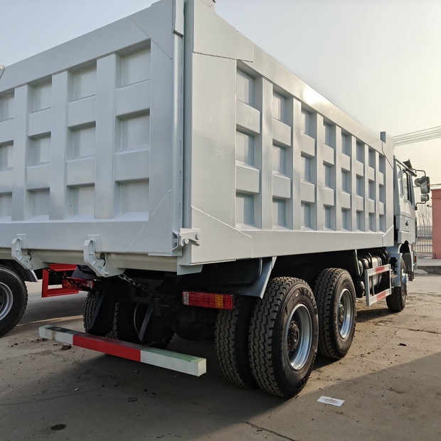 2024 SHACMAN F3000-49233340