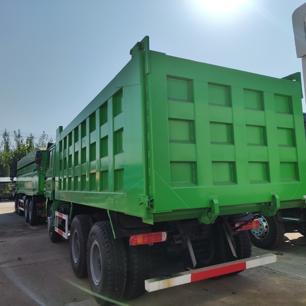 2023 SHACMAN F3000-49234231