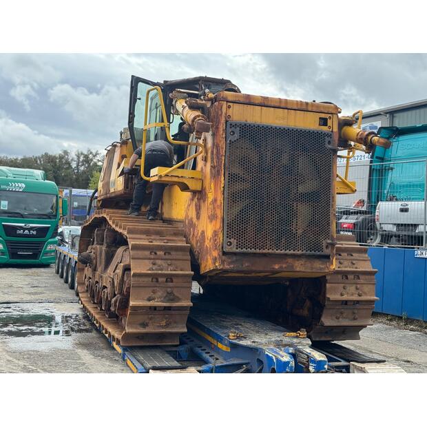 2010 Komatsu D375A-49236162